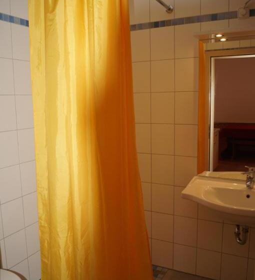 Студио Базик, Bolderhof