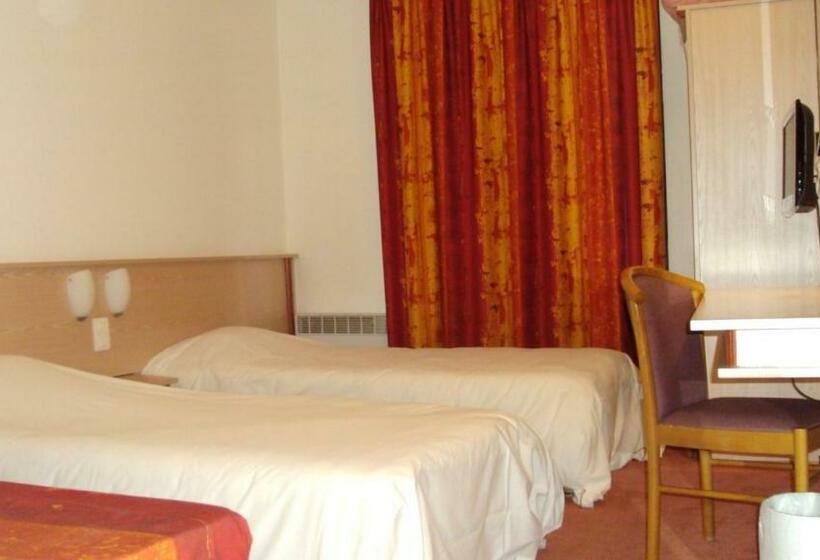 Номер Стандарт, The Originals City, Hôtel Des Volcans