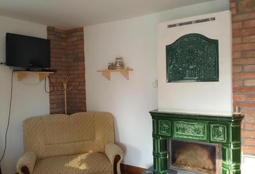 Апартаменты 2 Спальни, Gesztenyés Vendégház