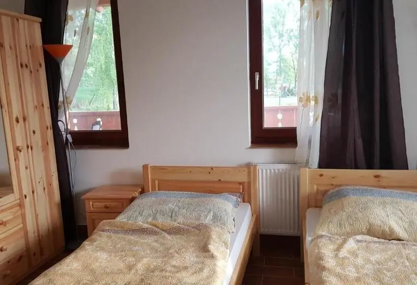 Deluxe-huone, Gesztenyés Vendégház