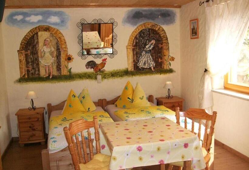 Номер Стандарт, Gästezimmer Am Märchenbrunnen