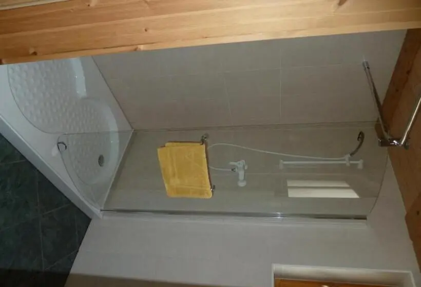 ガーデンビュースタンダードルーム, Gästezimmer Am Märchenbrunnen