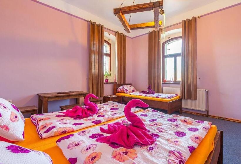 两卧家庭套房, Hrad Vildstejn