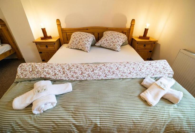 标准三人间, Hrad Vildstejn