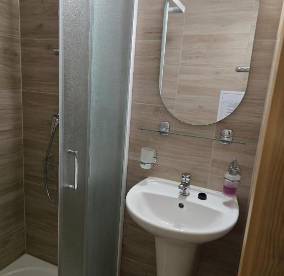 标准间, Hrad Vildstejn