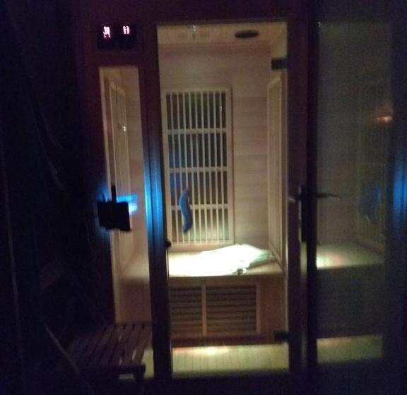 Апартаменты 1 Спальня, Mendei Vendégház