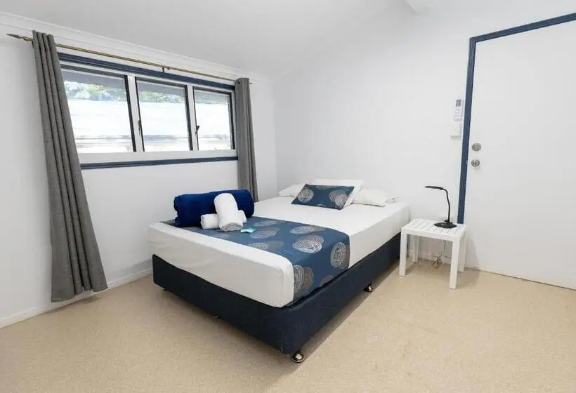 ファミリーステューディオ, Great Keppel Island Hideaway