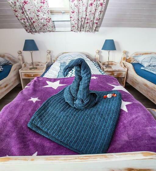 غرفة قياسية ثلاثية مزودة بشرفة, Gyulavezér Lovasbirodalma