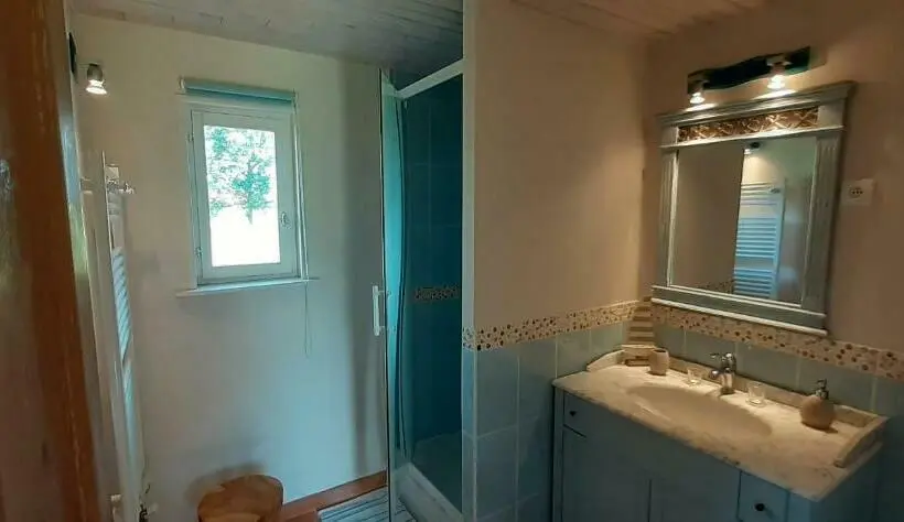 スタンダード４人部屋, Chambres D'hôtes B&b Cote D'opale La Fermette Du Lac