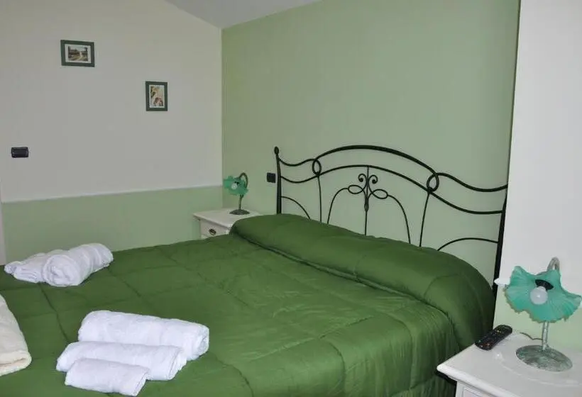 トリプルクラシックルーム, Agriturismo San Michele