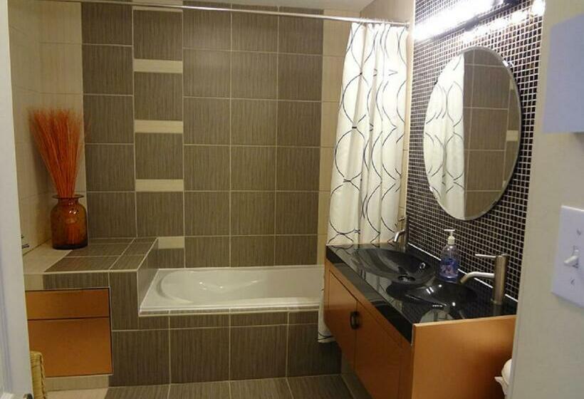 דירת שני חדרים, Saint Donat