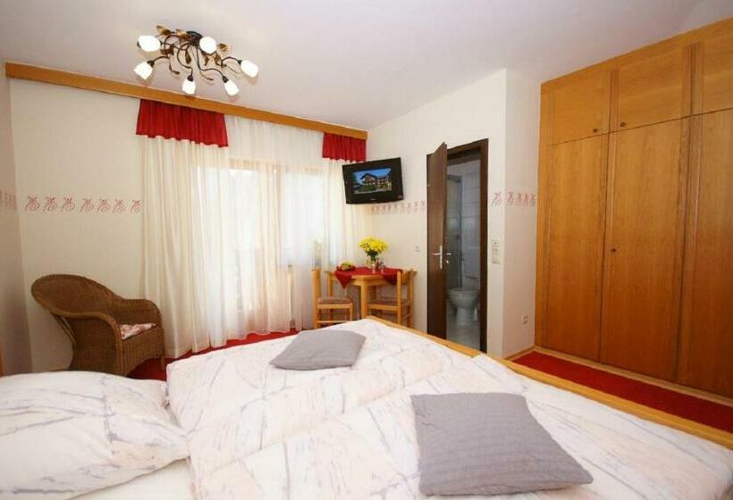 Классический Номер, Landhotel Neuhof