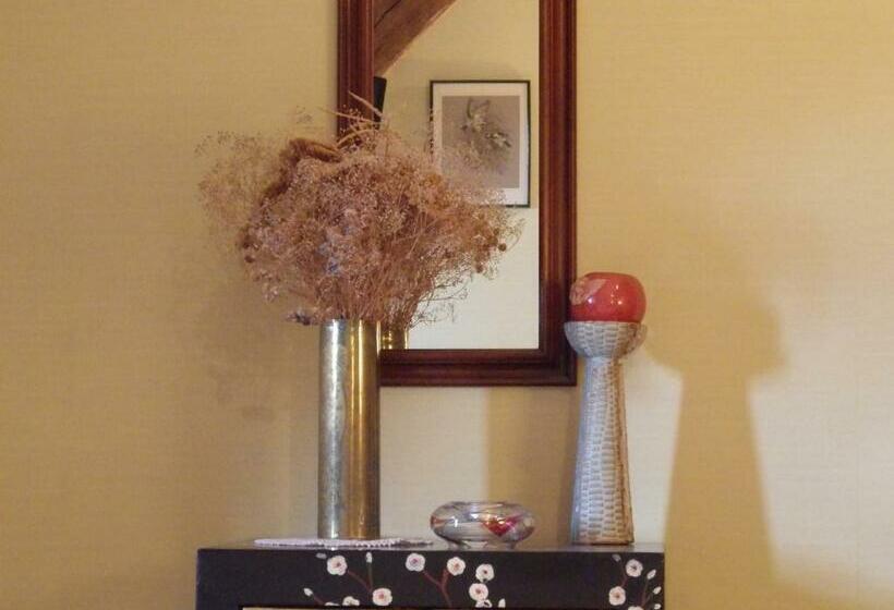 스탠다드 룸, Ferme Clatot