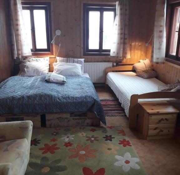 Номер Стандарт Трехместный, Guest House Leona