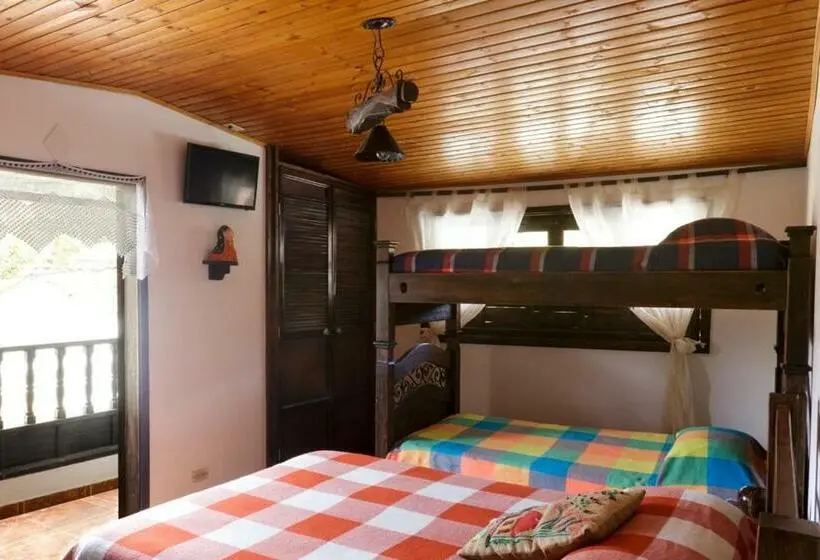 4 Bett Standardzimmer, Tonsuca