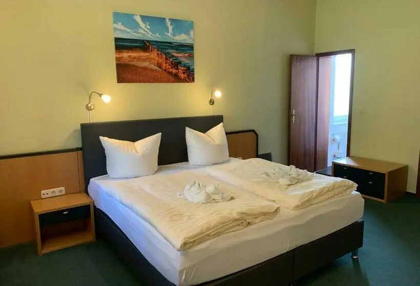 スタンダードトリプルルーム, Pension Zur Ostsee