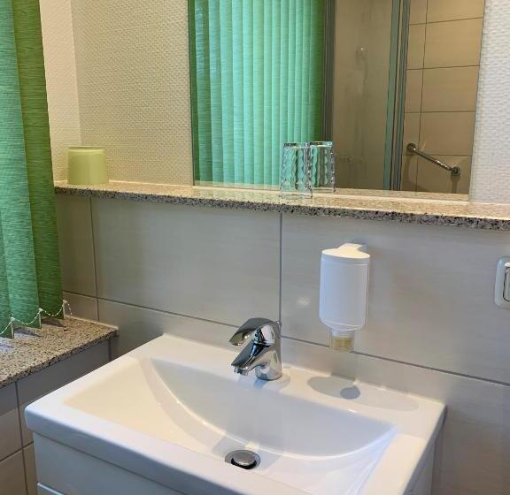 기본룸, Pension Zur Ostsee