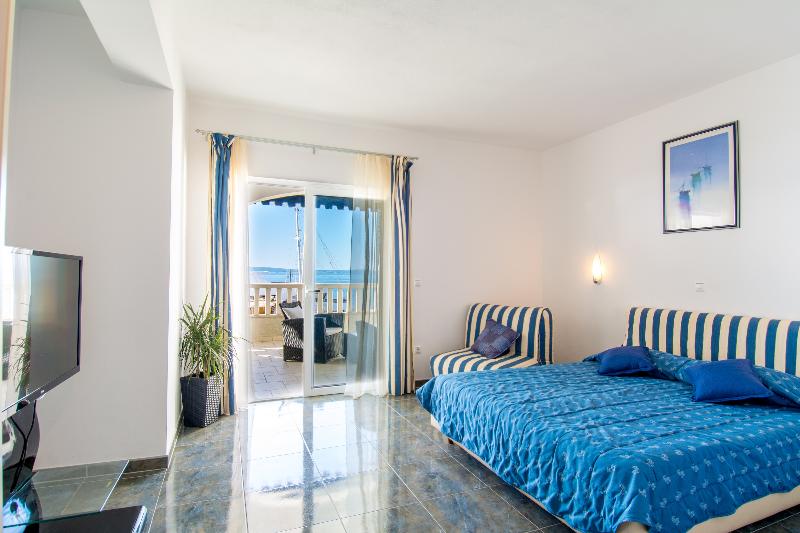 Tengerre néző Standard Stúdió Szoba, Apartments Duje