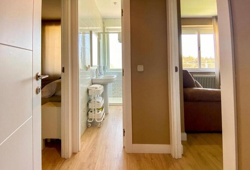 Студия Стандарт, Casablanca Hotel Studios