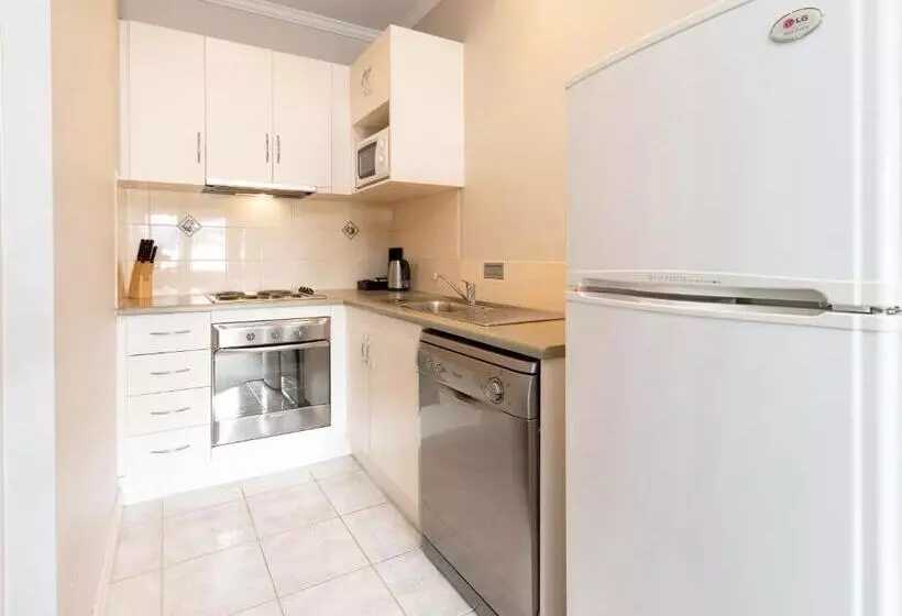 آپارتمان 1 خوابه, Frome Apartments