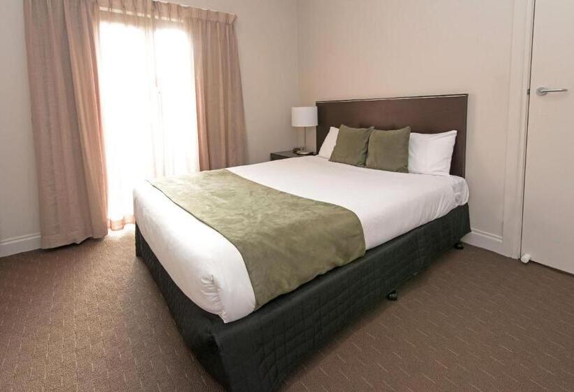 شقة غرفتين, Frome Apartments