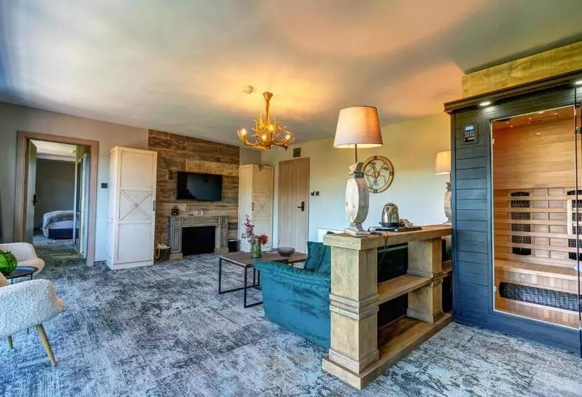 １ベッドルームのデラックスアパートメント, Grand Hotel Murgavets