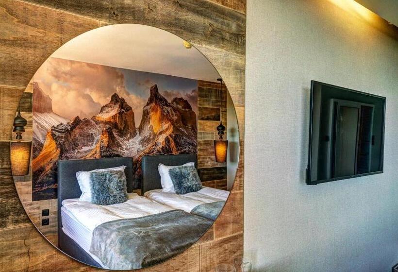 １ベッドルームのデラックスアパートメント, Grand Hotel Murgavets