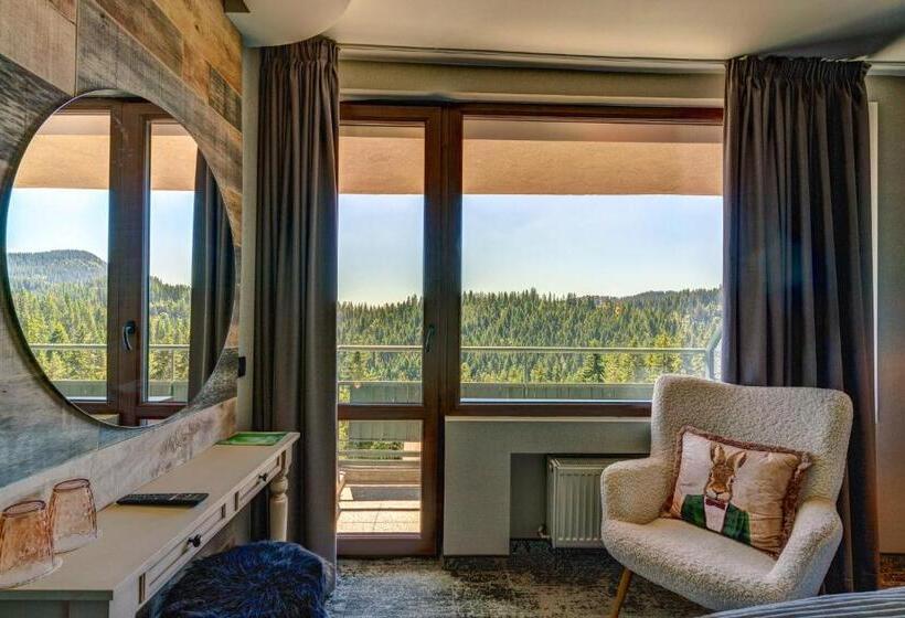 غرفة ديلوكس مزودة بشرفة, Grand Hotel Murgavets