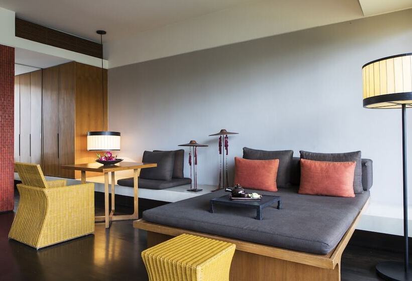 带河湖景观的套房, Anantara Chiang Mai Resort