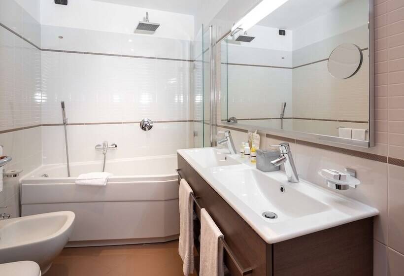 Полулюкс Вид на Море, Best Western Plus Tigullio Royal