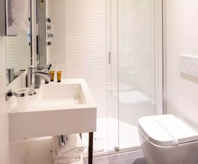 Sviitti Merinäkymä, Best Western Plus Tigullio Royal