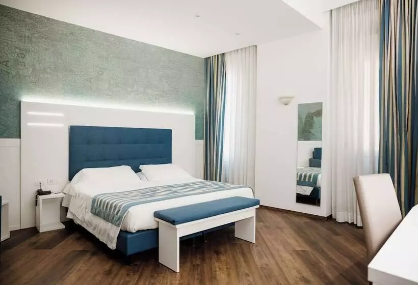 Superior-huone Sivuttainen Merinäkymä, Best Western Plus Tigullio Royal