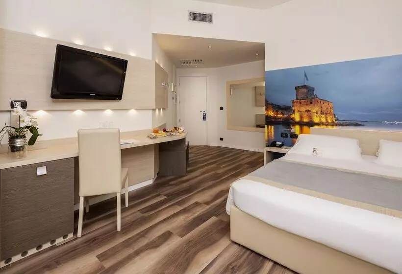 Superior-huone Sivuttainen Merinäkymä, Best Western Plus Tigullio Royal
