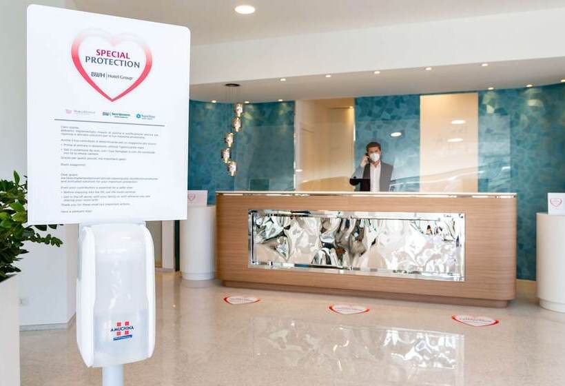 Номер Superior Боковой Вид на Море, Best Western Plus Tigullio Royal