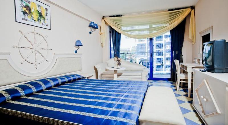 اتاق استاندارد با چشم‌انداز دریا, Chaika Beach Resort