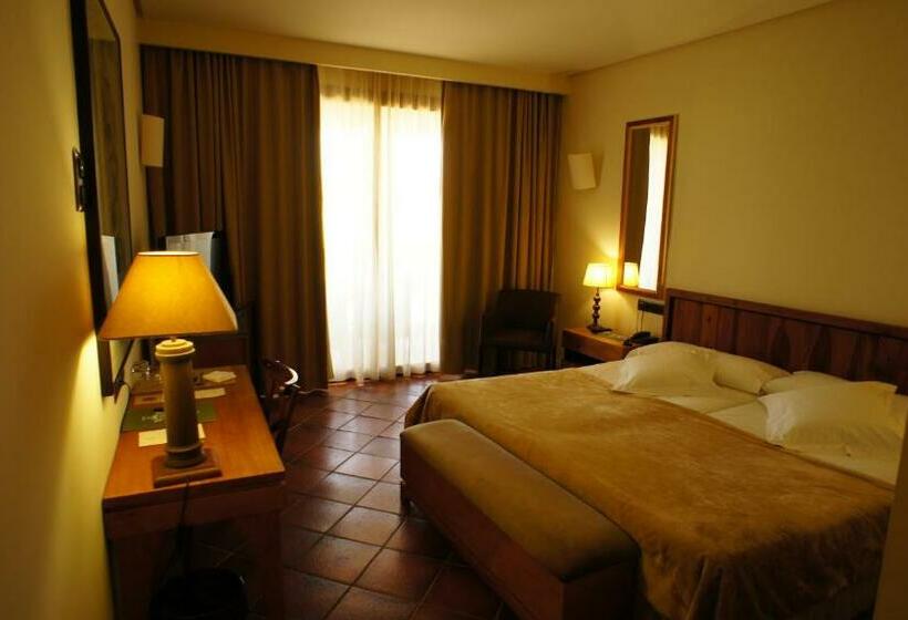 带城市景观的标准间, Cigarral El Bosque