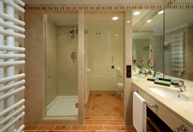 标准间, Cigarral El Bosque