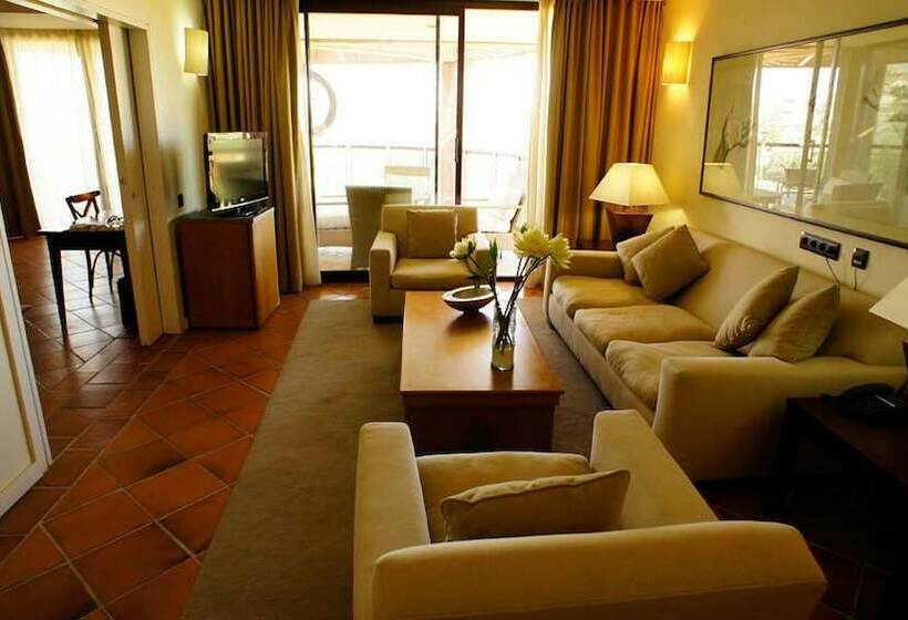 带城市景观的套间, Cigarral El Bosque