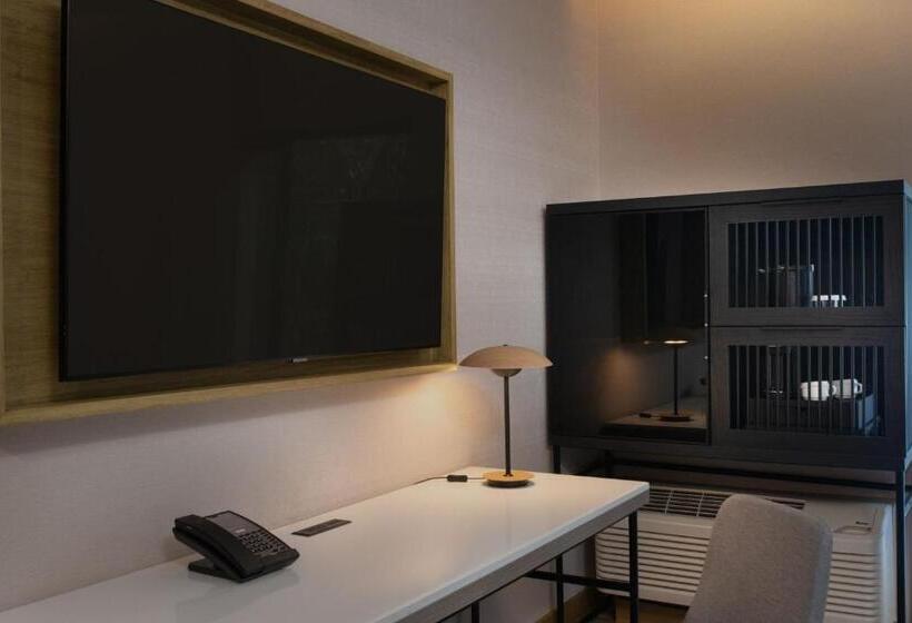 اتاق استاندارد با تخت بزرگ, Courtyard By Marriott Santo Domingo