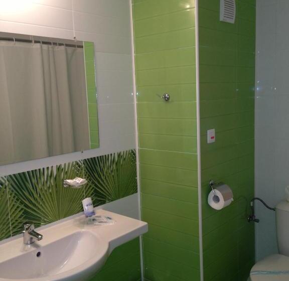 家庭间, Glarus Beach