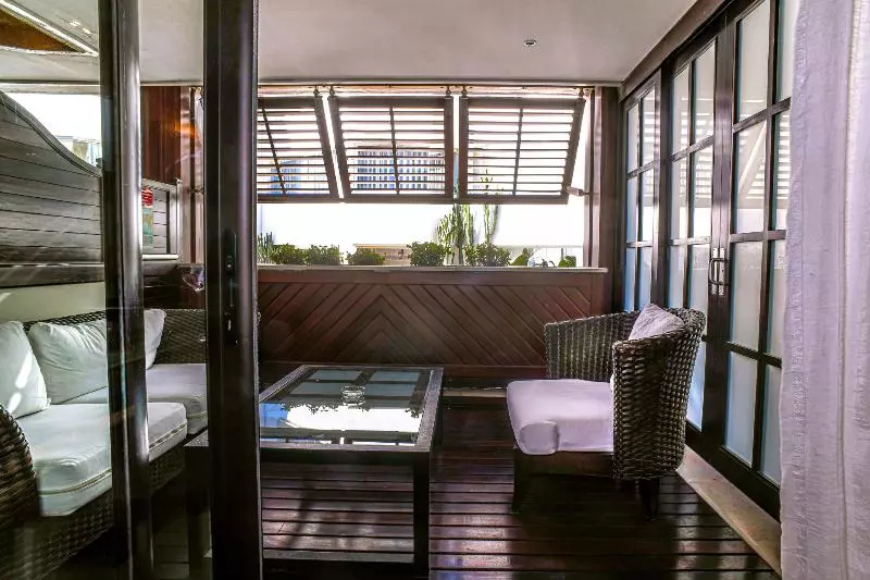 سوییت جونیور, Gran Hotel Guadalpín Banus