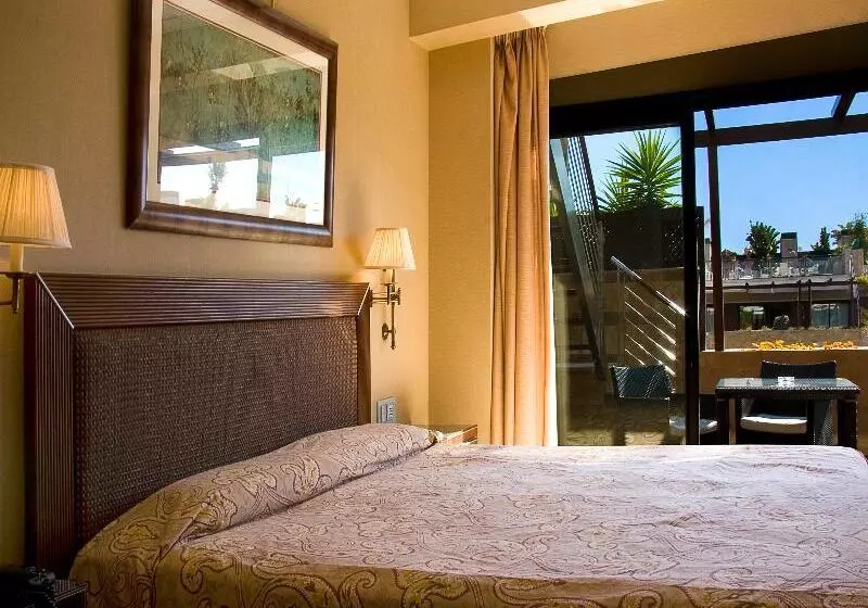 اتاق سوپریور خانوادگی, Gran Hotel Guadalpín Banus