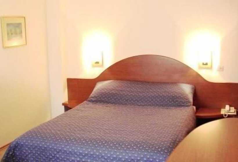 اتاق استاندارد, Irisa