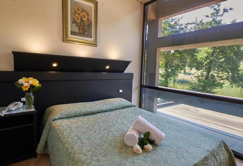 اتاق خانوادگی, Lago Verde