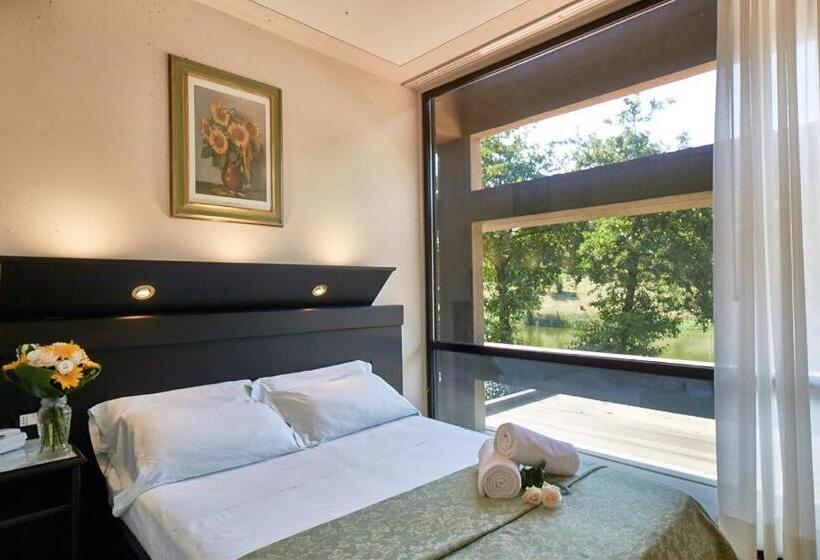 اتاق خانوادگی, Lago Verde