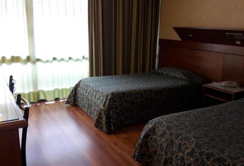 اتاق استاندارد, Lago Verde