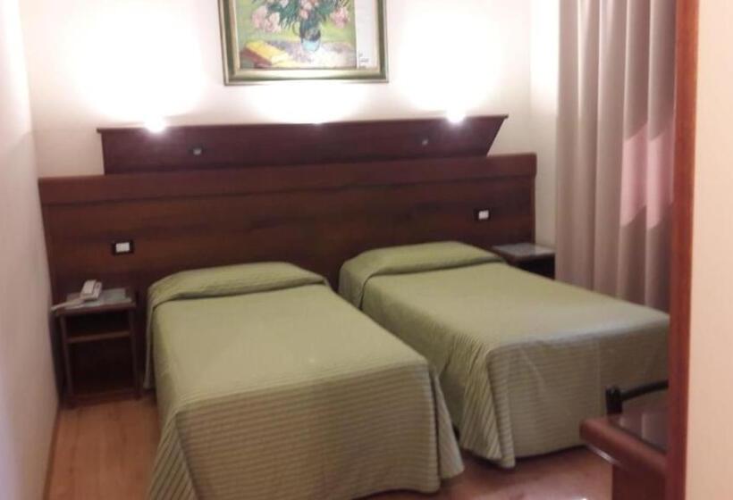 اتاق استاندارد, Lago Verde