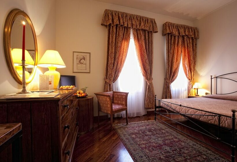 수피리어 룸, Monte Del Re