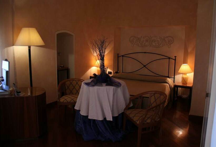 주니어 스위트, Monte Del Re