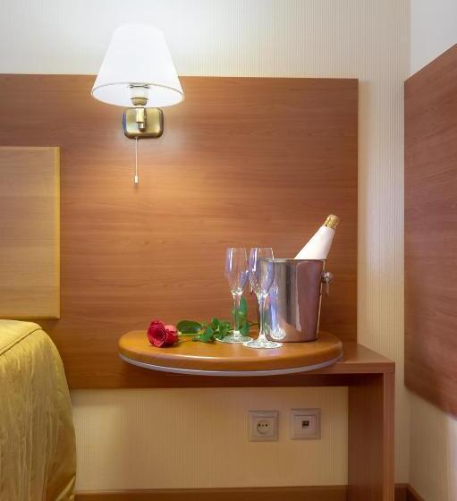 Номер Стандарт, Palas